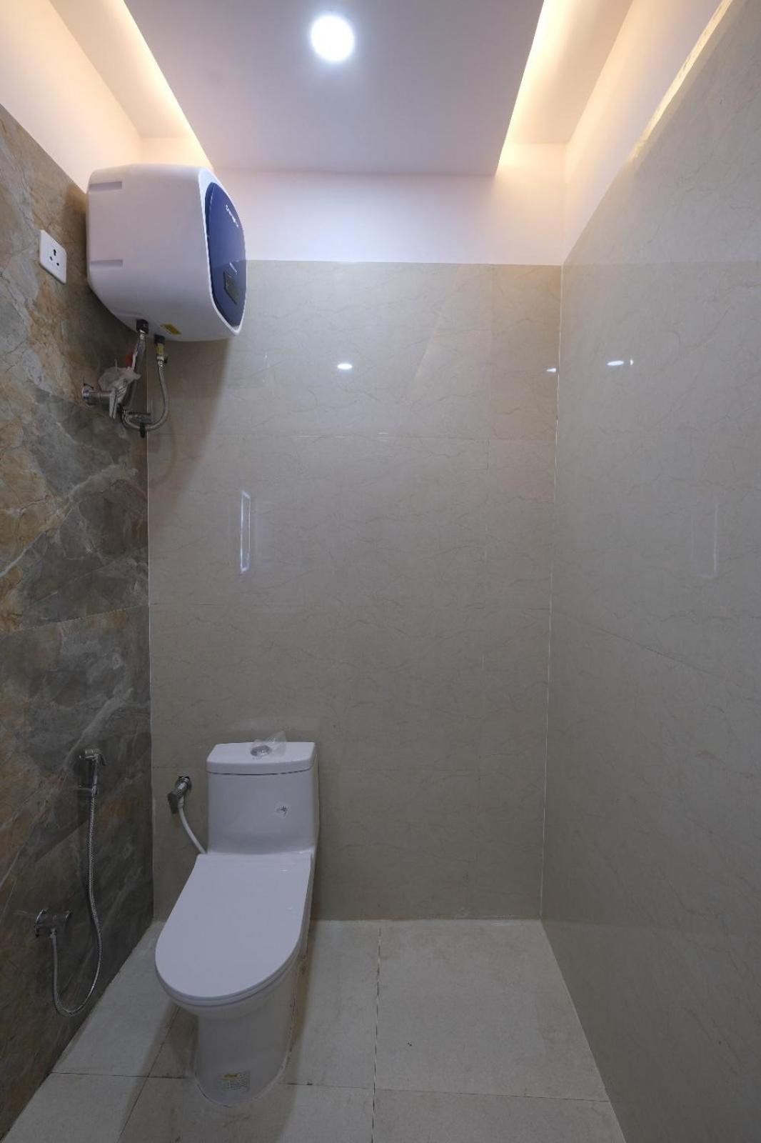 Hotel Sudarshan Ayodhya Esterno foto